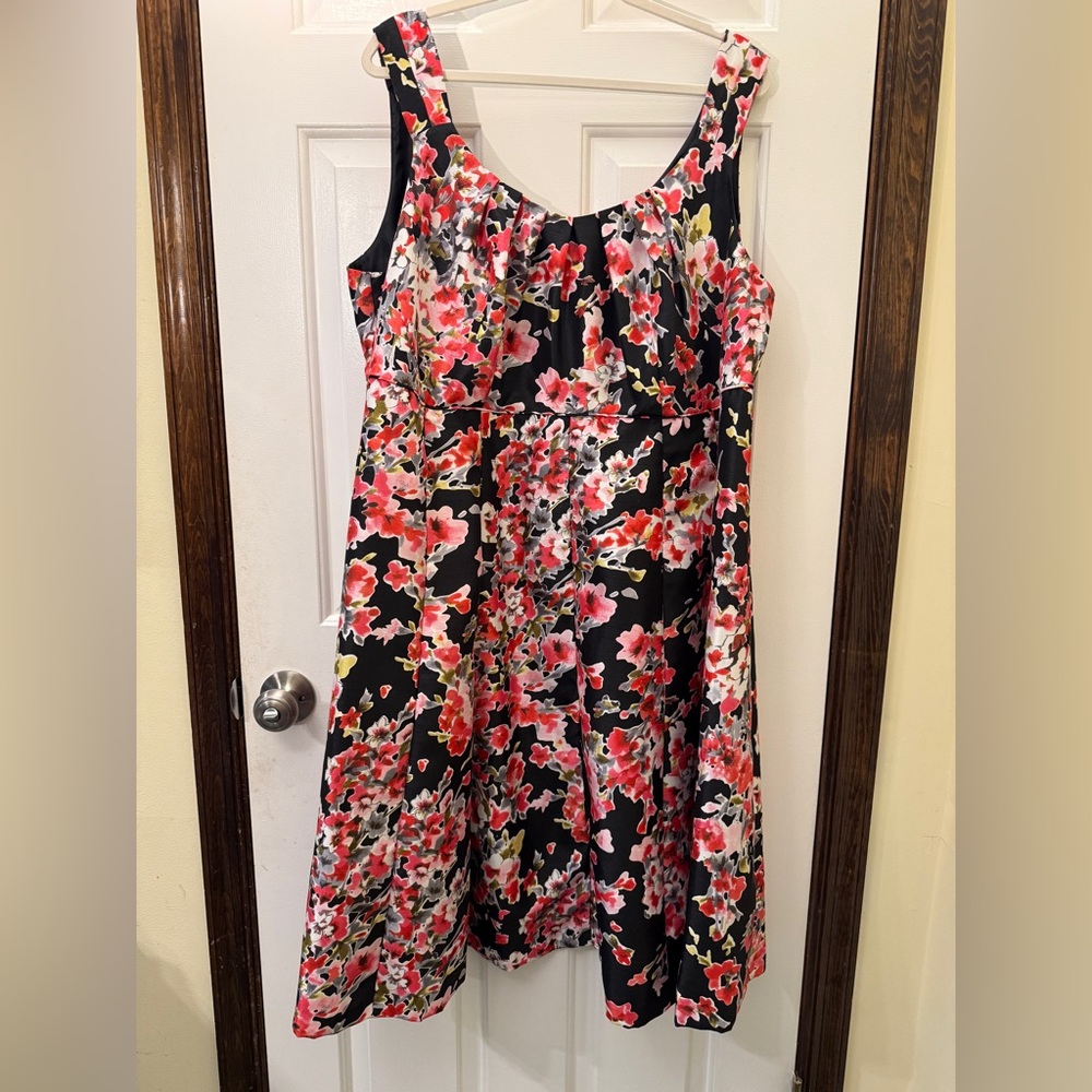 Jessica Howard Multicolor Patterned Dress